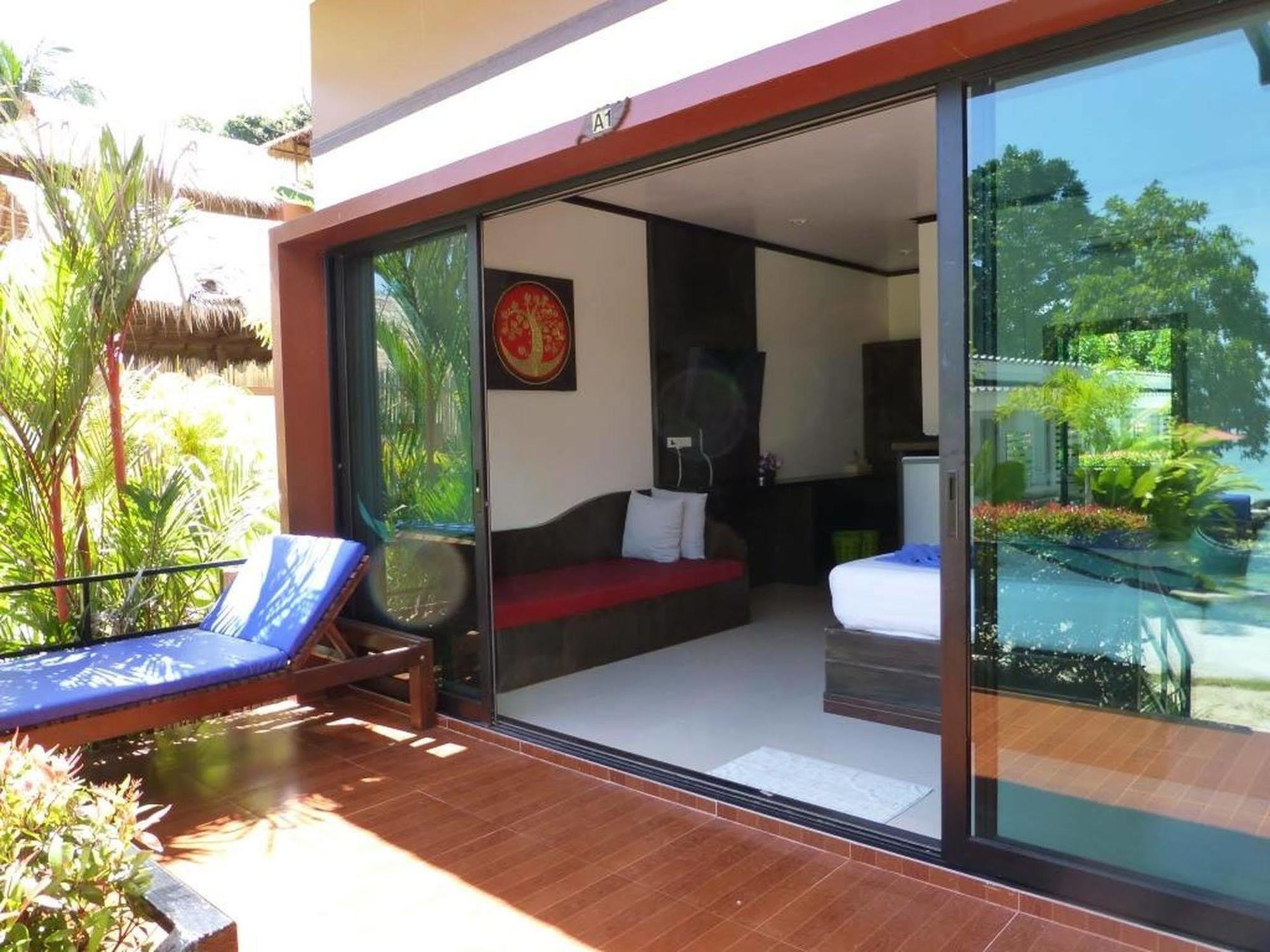Kathalee Beach Resort & Spa Koh Lipe Exterior photo