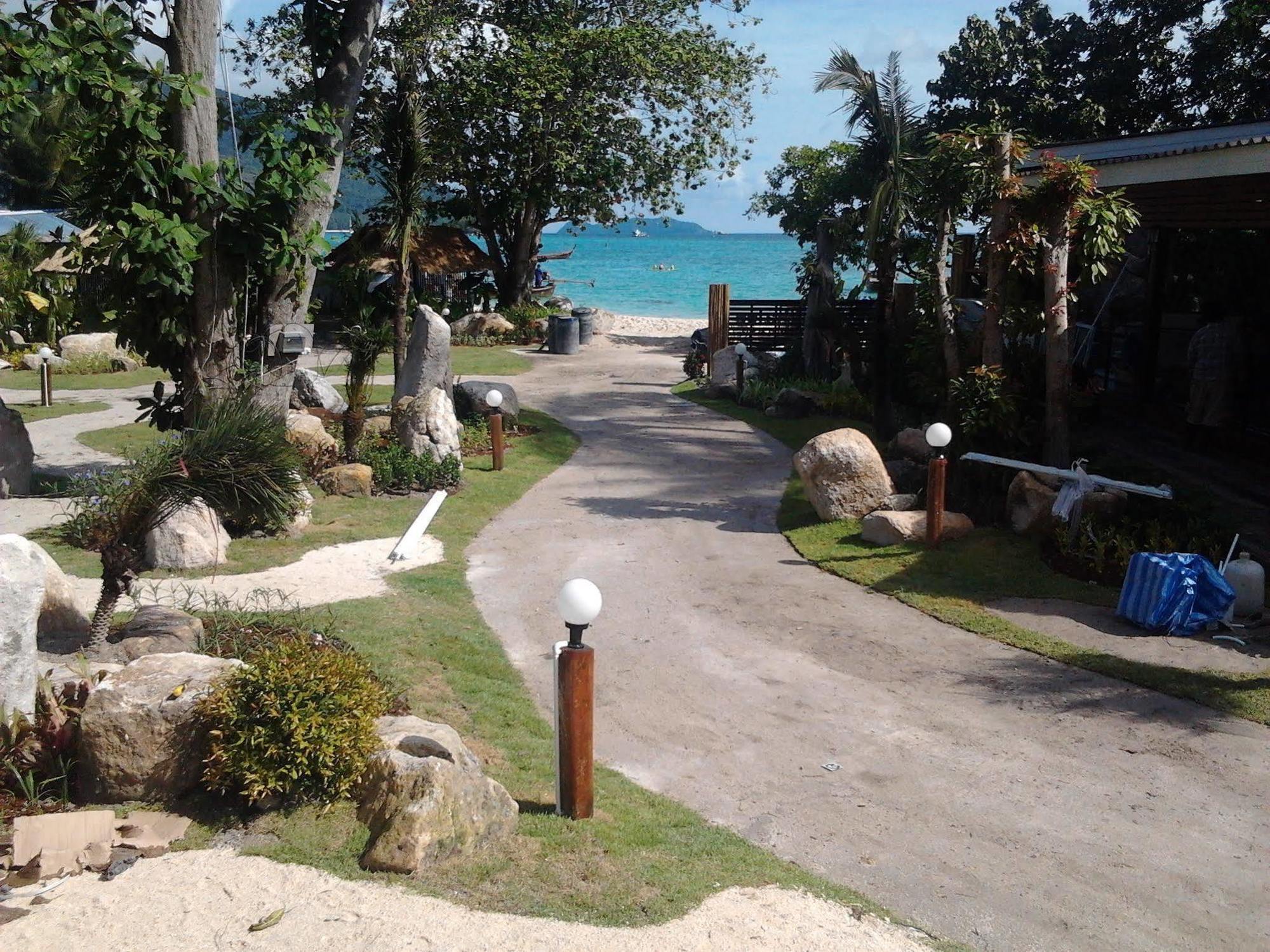 Kathalee Beach Resort & Spa Koh Lipe Exterior photo